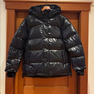 Quince Responsible Down Puffer Jacket, L, NWT